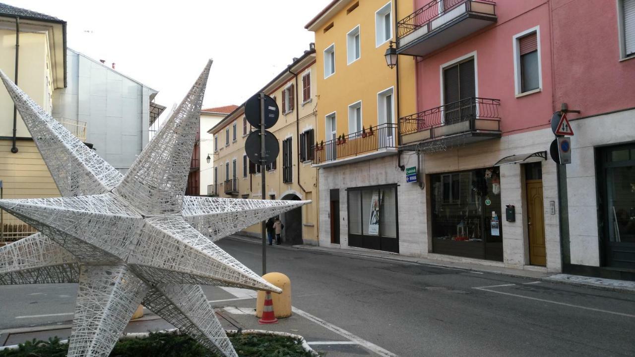 Отель Sogni D'Arte Romagnano Sesia Экстерьер фото